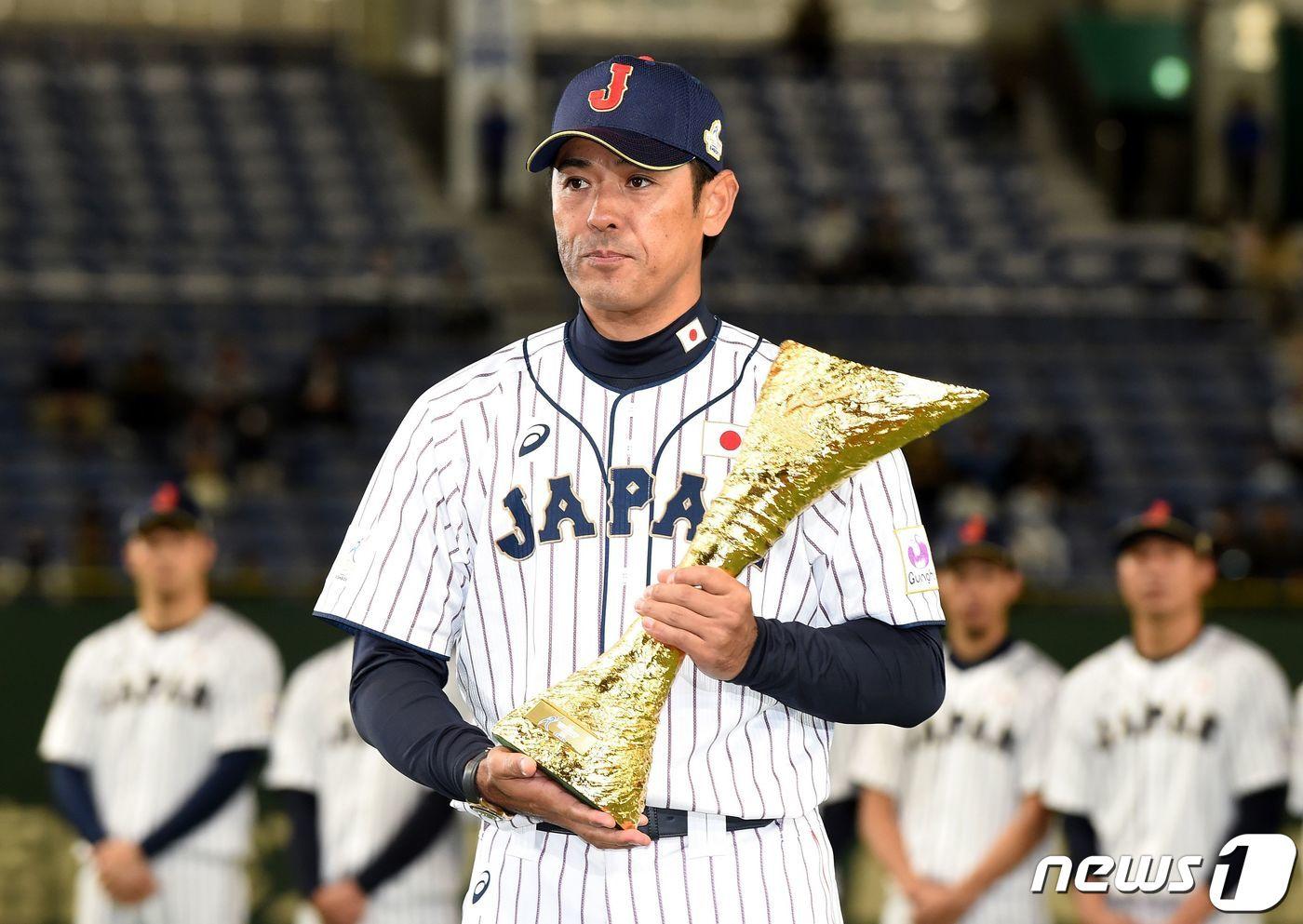 일본야구대표팀 이나바 아쓰노리 감독.ⓒ AFP=뉴스1