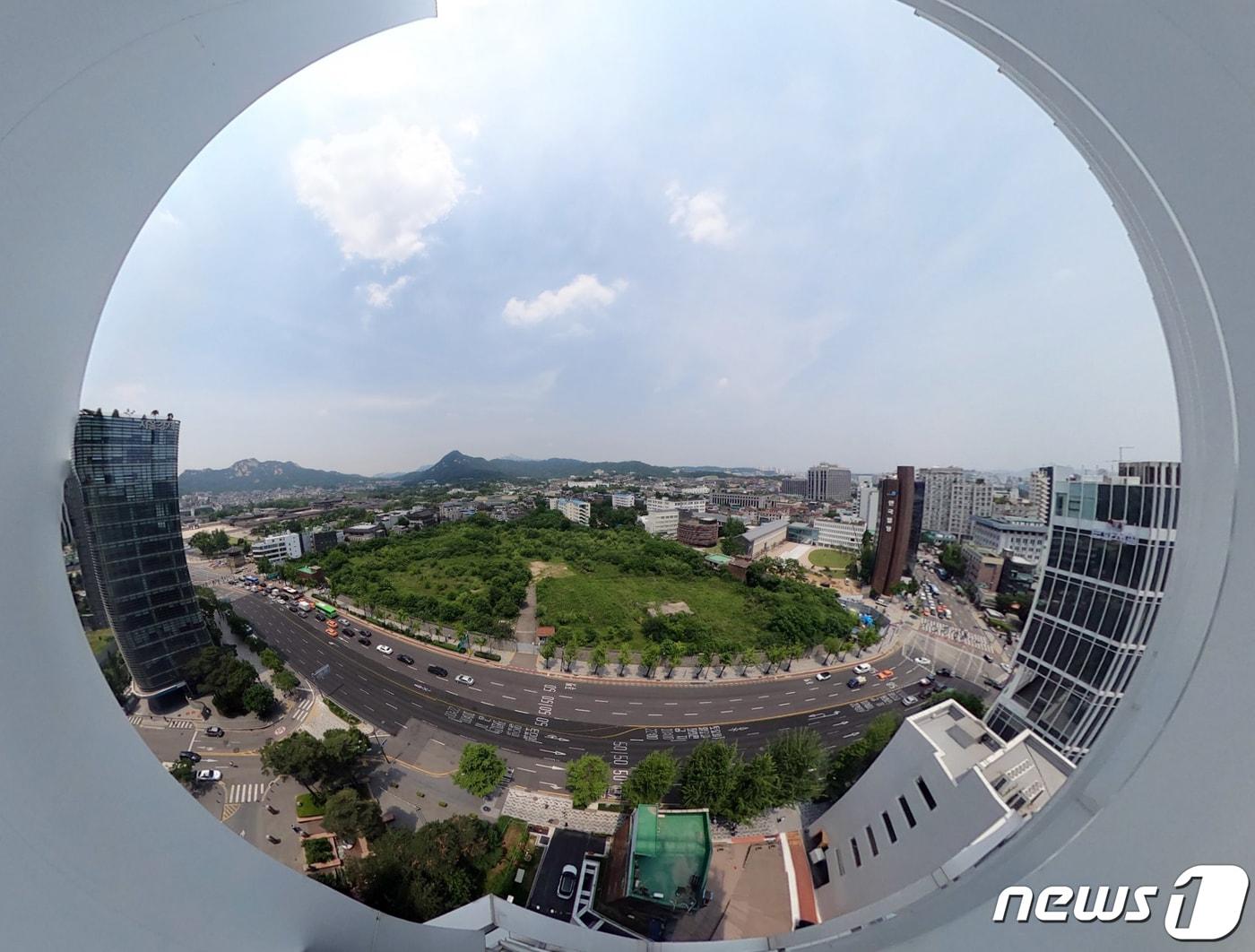 본문 이미지 - 서울 종로구 송현동 부지. 2021.6.2/뉴스1 ⓒ News1 김명섭 기자