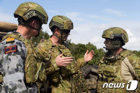 본문 이미지 - 지난 2019년 7월 미국·호주군 주도 다국적 연합훈련 '탤리스먼 세이버 2019'에 참가한 장병들 (호주 국방부) ⓒ 뉴스1