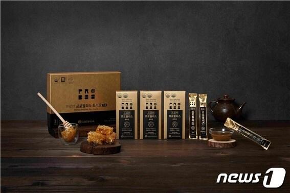 본문 이미지 - 서울프로폴리스㈜의 대표제품 프로비 프로폴리스 트리오 스틱ⓒ 뉴스1