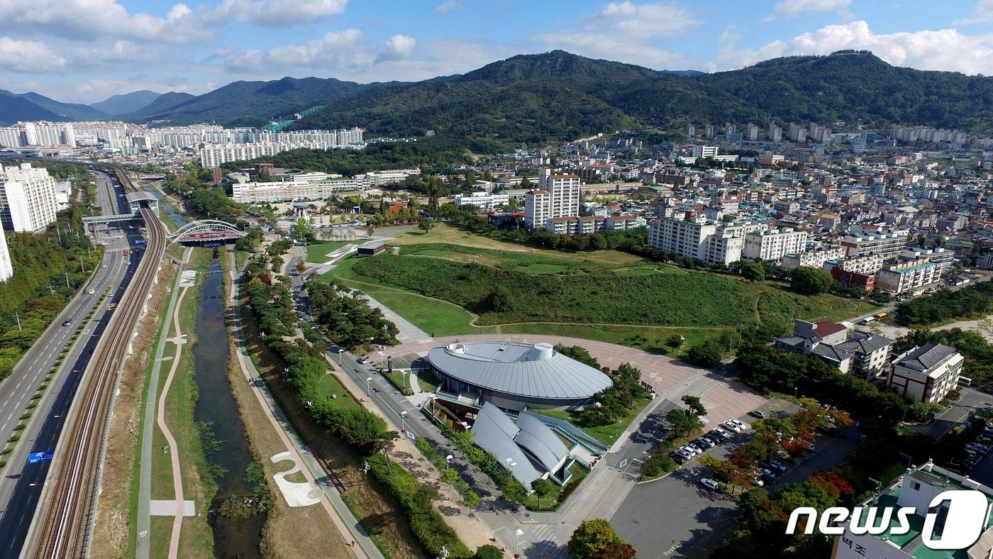 김해 시가지 전경. ⓒ 뉴스1