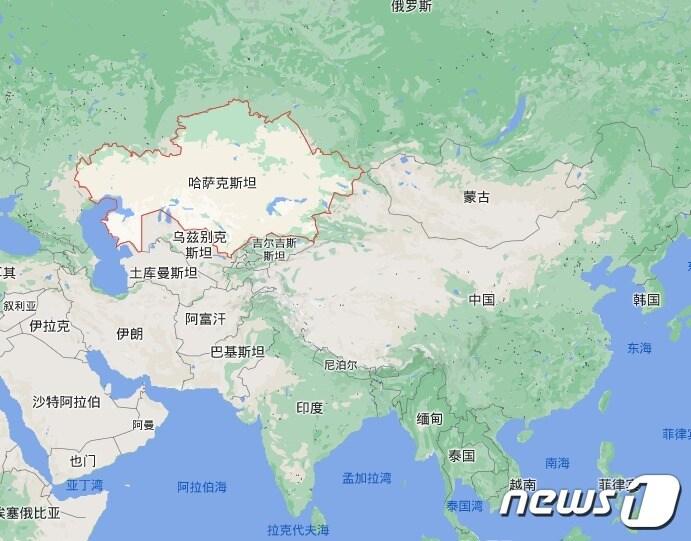 본문 이미지 - 카자흐스탄 위치도. 빨간선이 카자흐스탄  - 구글 지도 갈무리