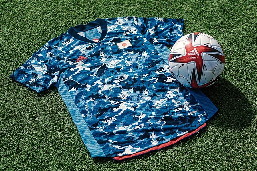 본문 이미지 - 일본의 올림픽 전용 유니폼(일본축구협회 제공)ⓒ 뉴스1