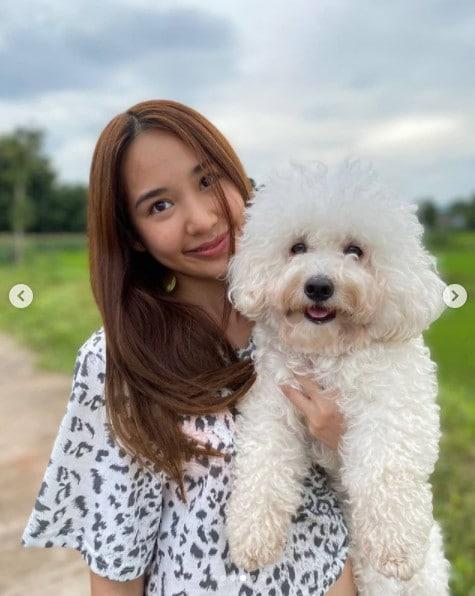 본문 이미지 - 랑종 나릴야 군몽콘켓과 럭키/쇼박스 인스타그램 ⓒ 뉴스1