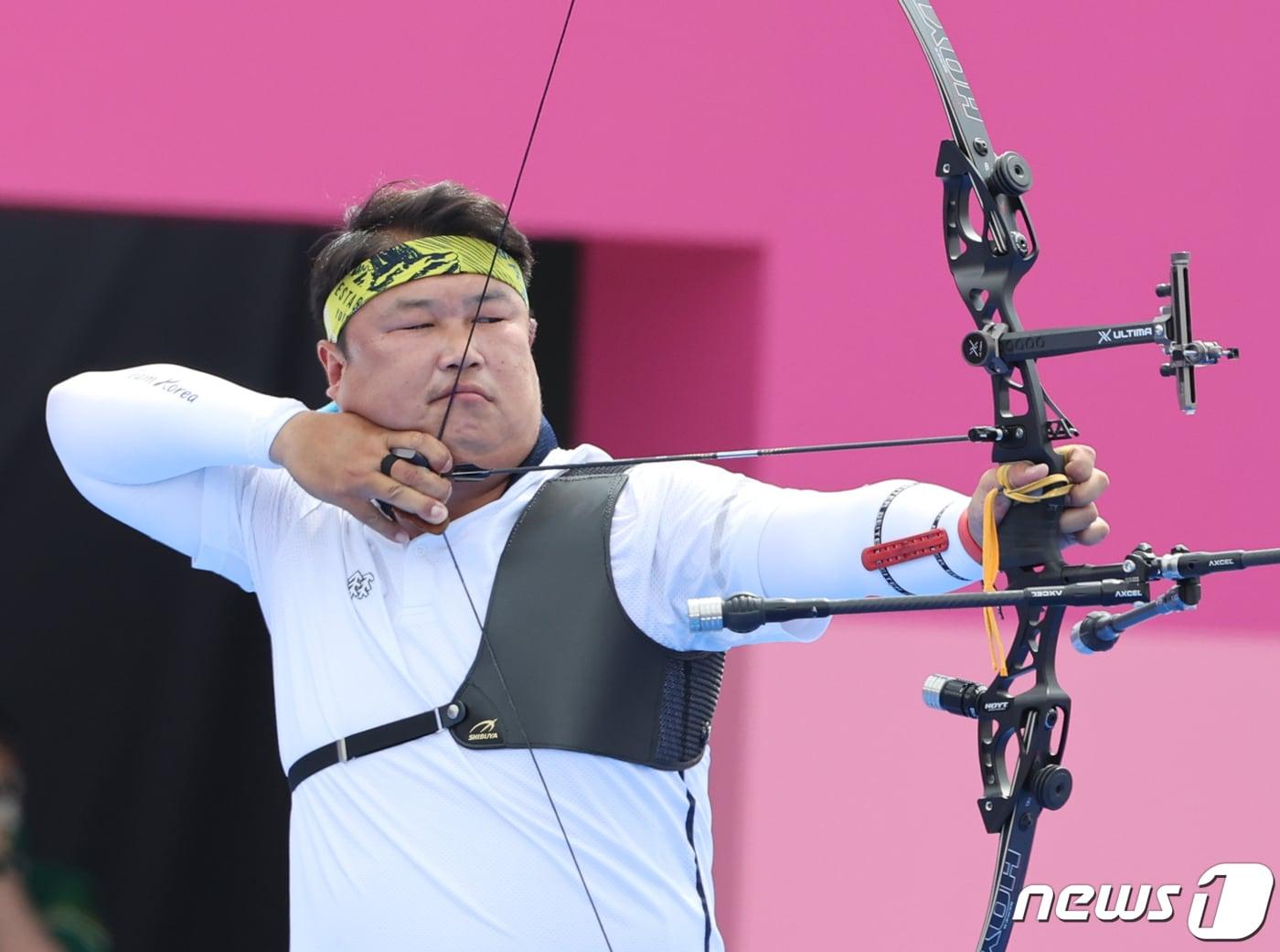 본문 이미지 - 2022년 국가대표 1차 선발전에 출전하는 오진혁. /뉴스1 ⓒ News1 송원영 기자