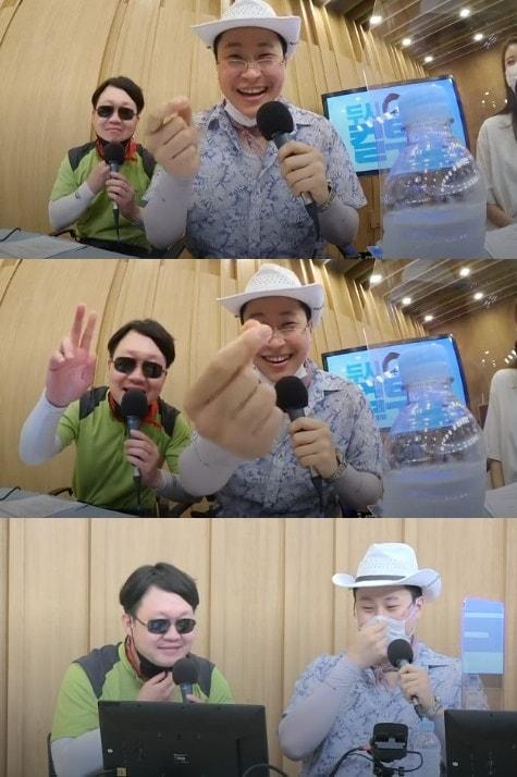 본문 이미지 - 이용주, 정재형 / SBS 라디오 파워FM '두시탈출 컬투쇼' 보이는 랄디오 캡처 ⓒ 뉴스1