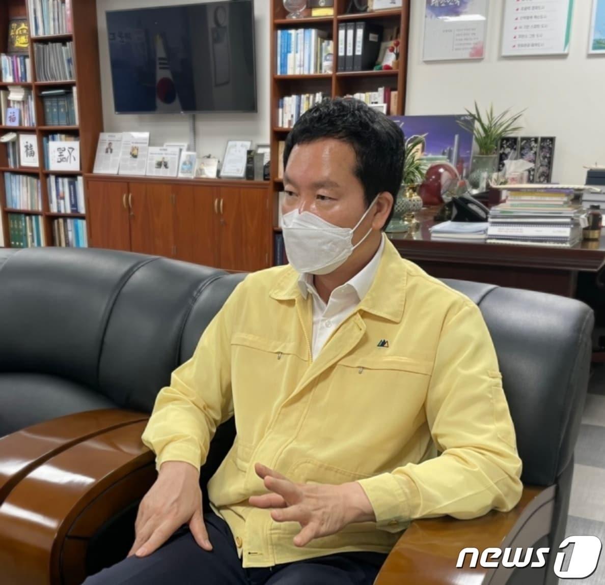 본문 이미지 - 인터뷰 하는 홍순헌 구청장.2021.8.10ⓒ 뉴스1 손연우기자