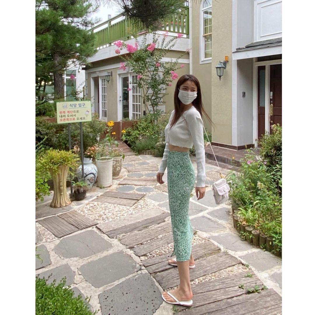 본문 이미지 - 사진=안혜경 인스타그램 ⓒ 뉴스1