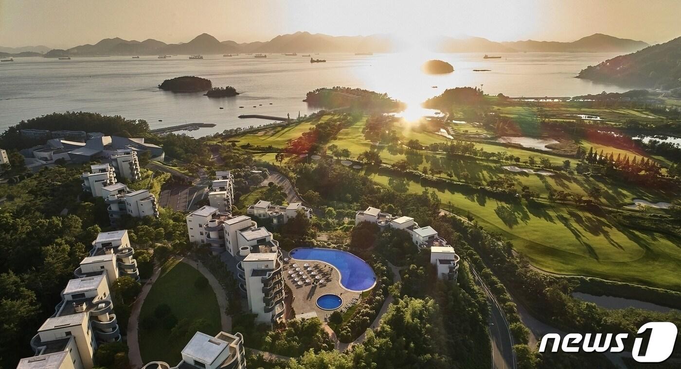 최근 신규 시설 오픈 및 전 객실 리노베이션을 마친 아난티 남해 (아닌티 제공)ⓒ 뉴스1