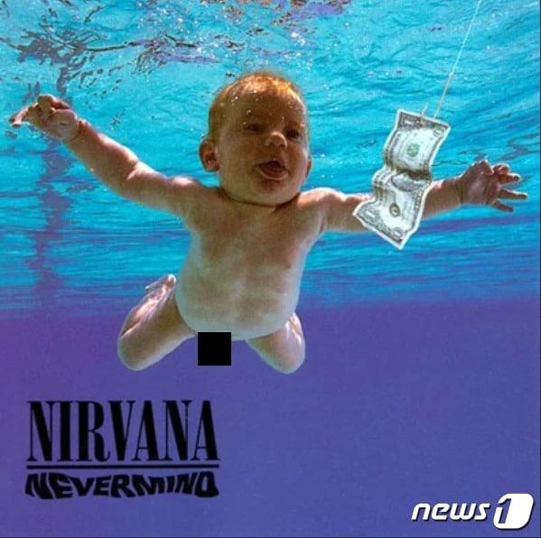 본문 이미지 - 너바나의 1991년 앨범 '네버 마인드' 표지.(트위터 갈무리)ⓒ 뉴스1