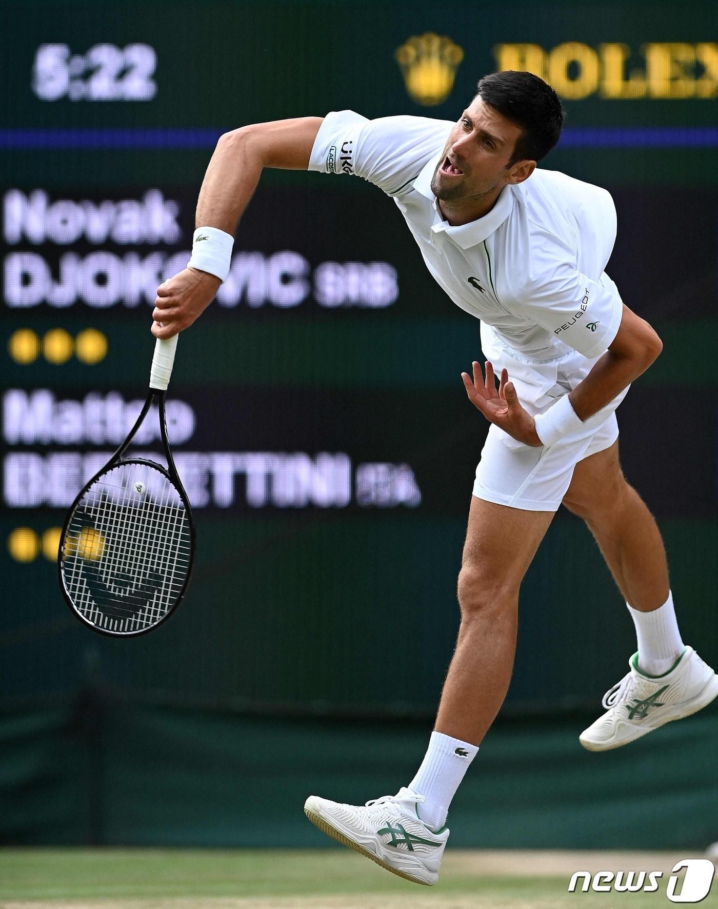 본문 이미지 - 남자 테니스 세계랭킹 1위 노박 조코비치. ⓒ AFP=뉴스1