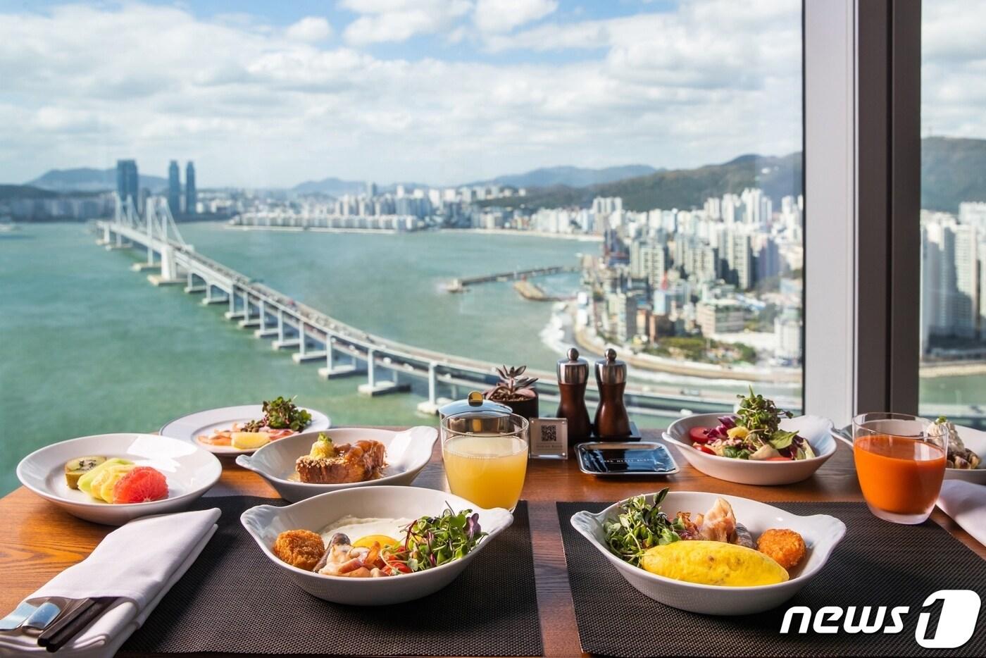 파크 하얏트 부산 호텔이 ‘미라클 모닝 패키지’를 선보인다. (파크하얏트부산호텔 제공) ⓒ 뉴스1