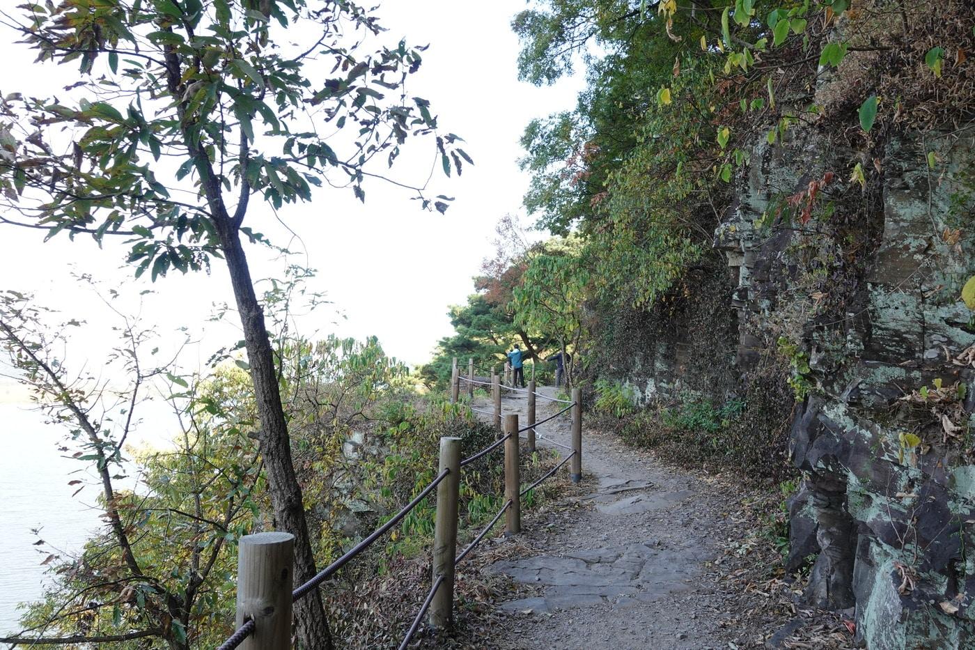 창녕 남지 개비리 옛길 현황. 문화재청 제공