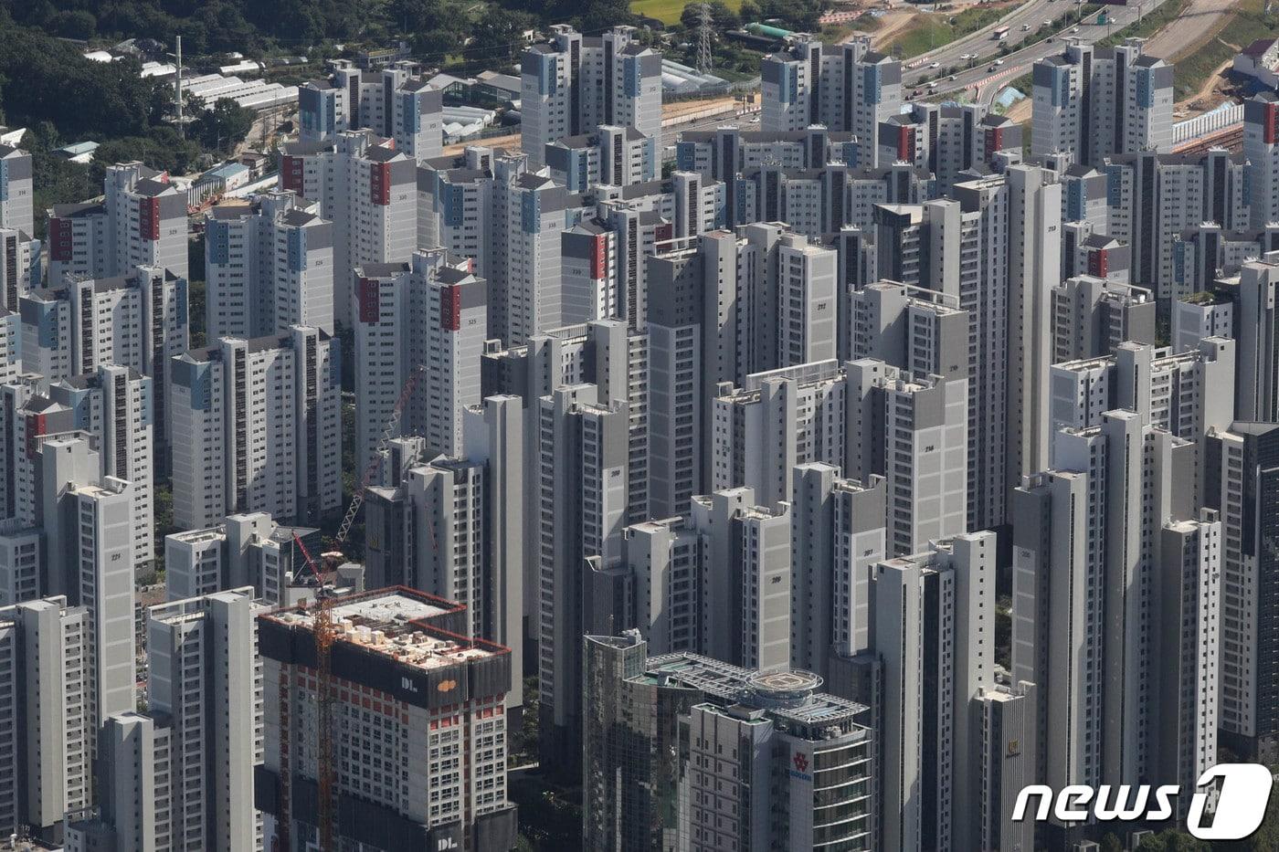 본문 이미지 - 아파트 단지 전경(사진은 기사내용과 무관)ⓒ News1 성동훈 기자