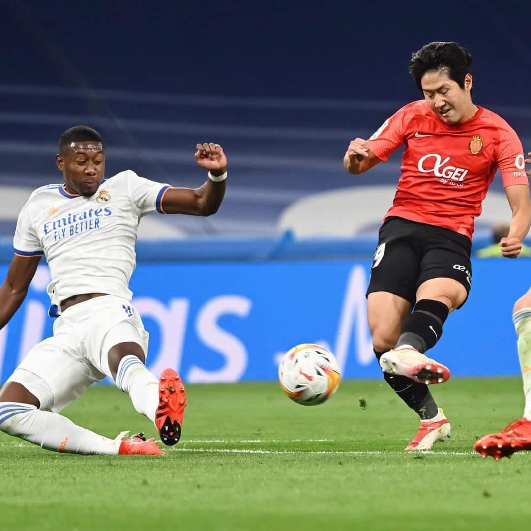 본문 이미지 - 레알 마드리드를 상대로 만회골을 터뜨리는 마요르카의 이강인(오른쪽)(마요르카 SNS 캡처)ⓒ 뉴스1