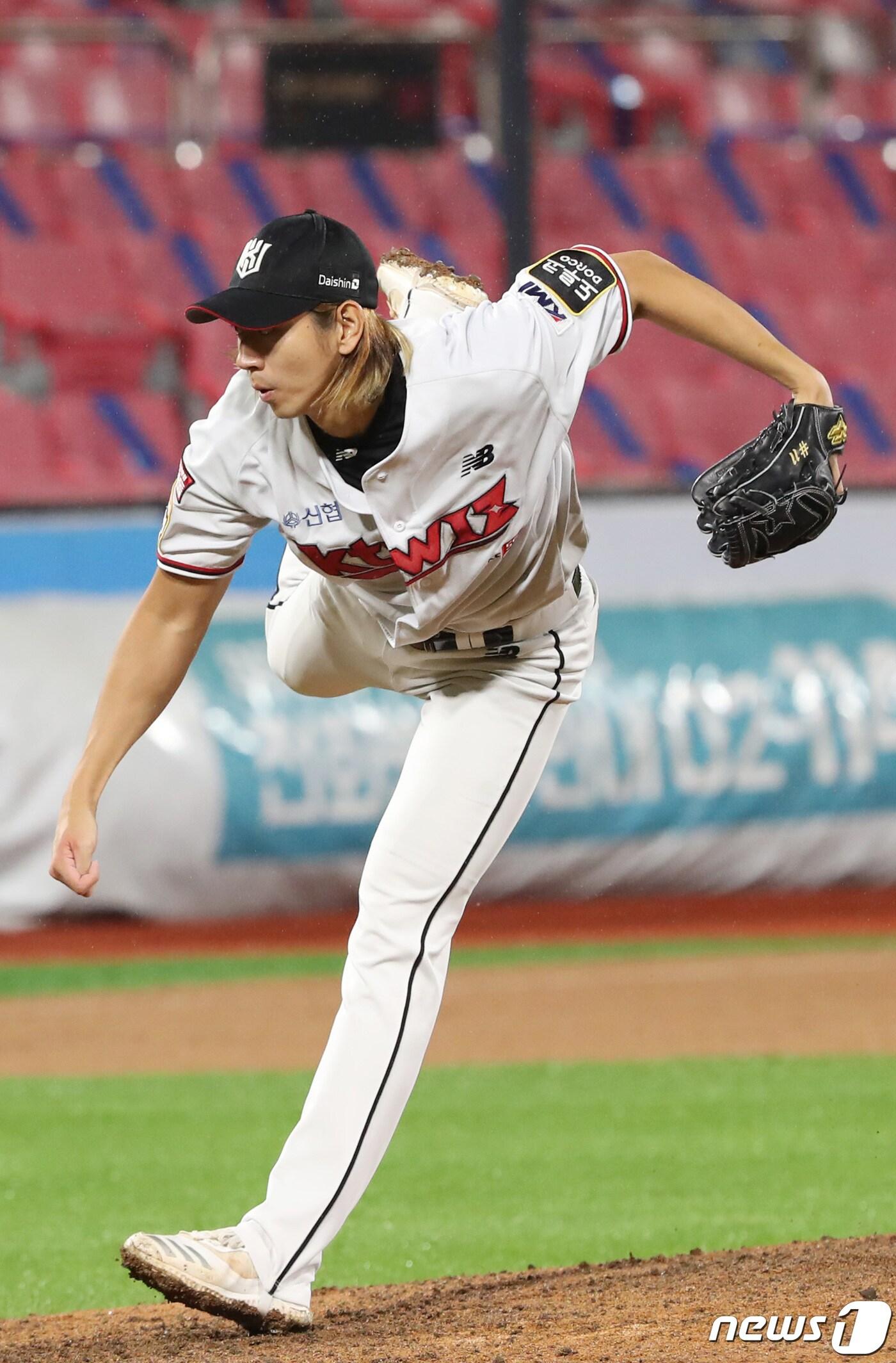 본문 이미지 - KT 투수 이대은이 전격 은퇴를 선언했다.. 2021.9.28/뉴스1 ⓒ News1 김영운 기자