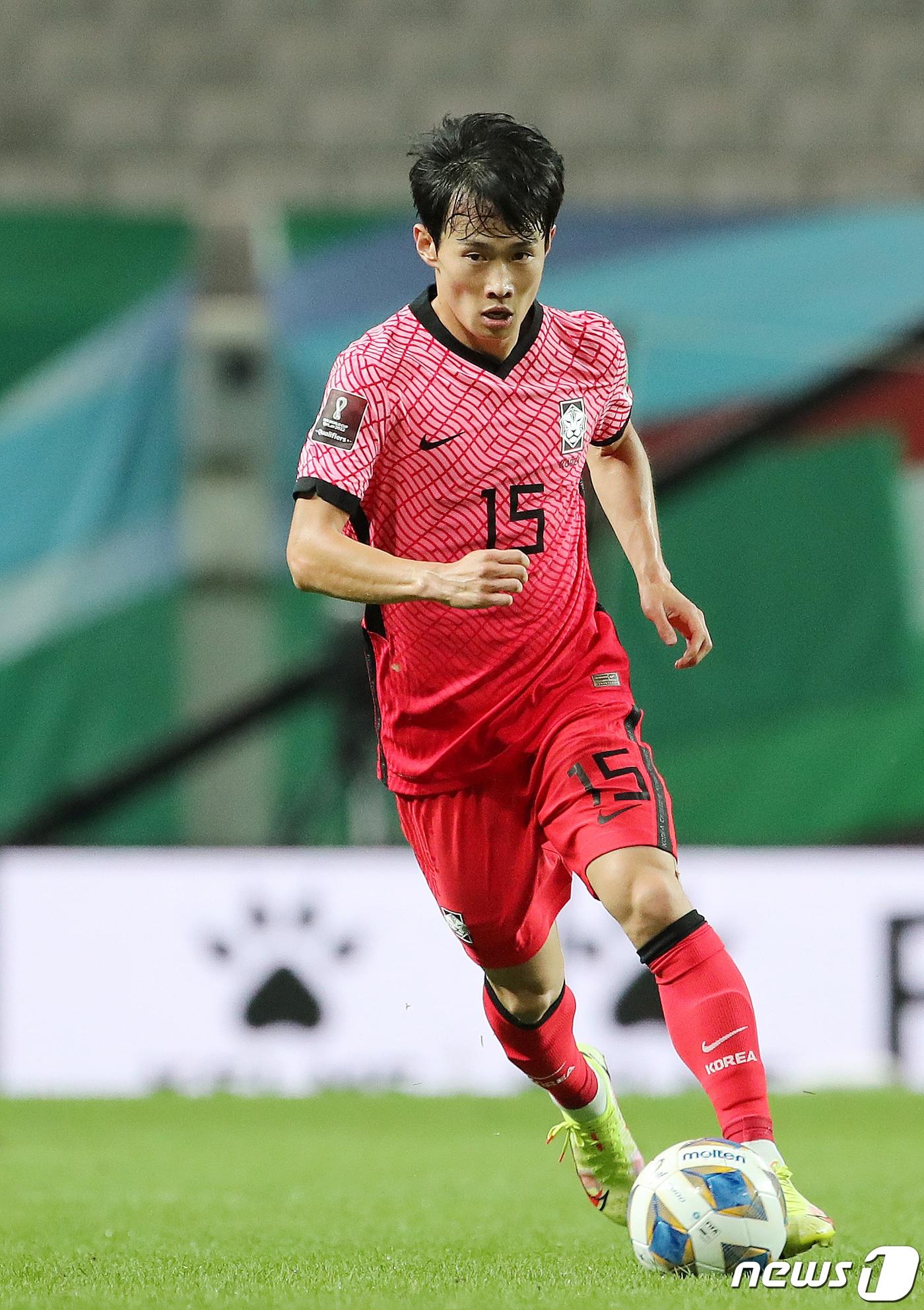 본문 이미지 - 전북 현대로 이적한 김문환.. /뉴스1 ⓒ News1 김진환 기자