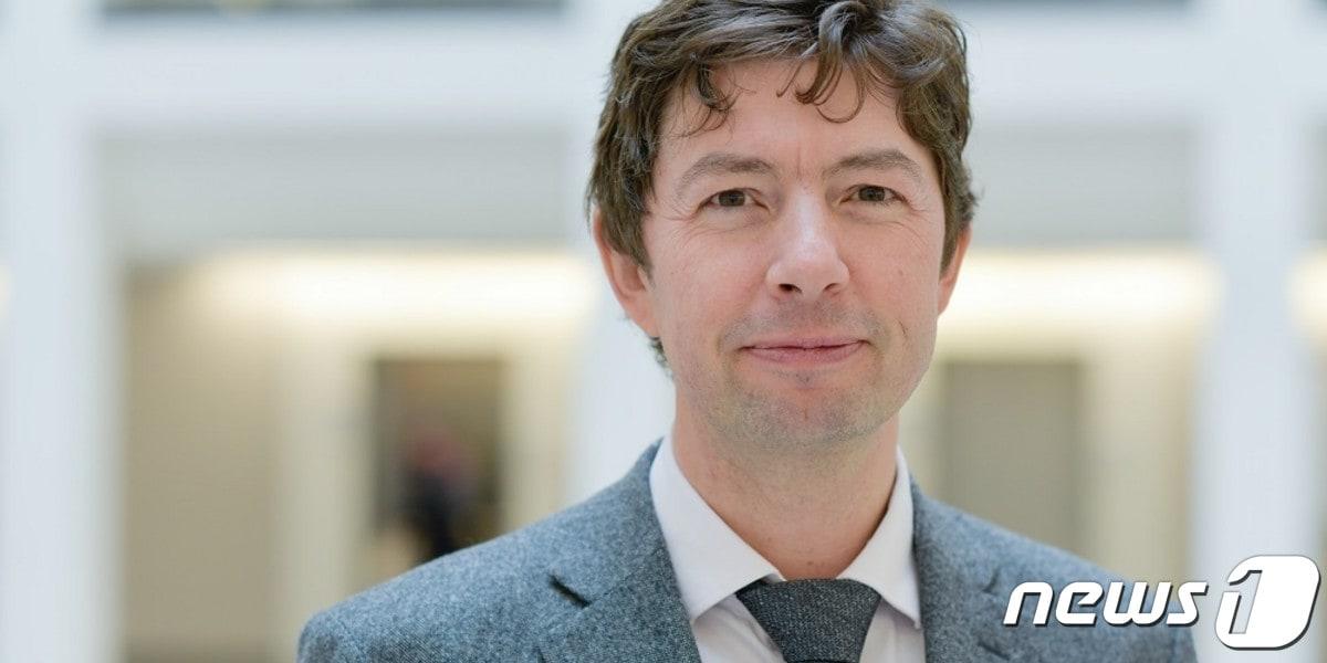 본문 이미지 - 크리스티안 드로스텐 베를린 샤리테 바이러스연구소장. 베를린 보건연구원(BIH) 홈페이지 갈무리. ⓒ BIH