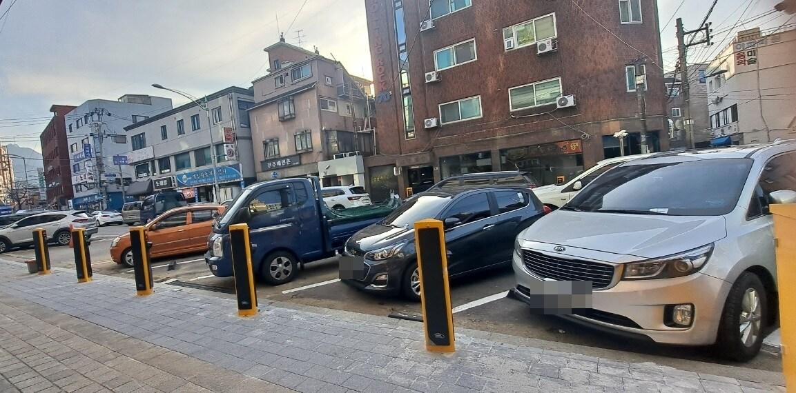 본문 이미지 - 낙성대 제1공영주차장에 설치된 스마트 무인주차시스템.(관악구 제공)ⓒ 뉴스1