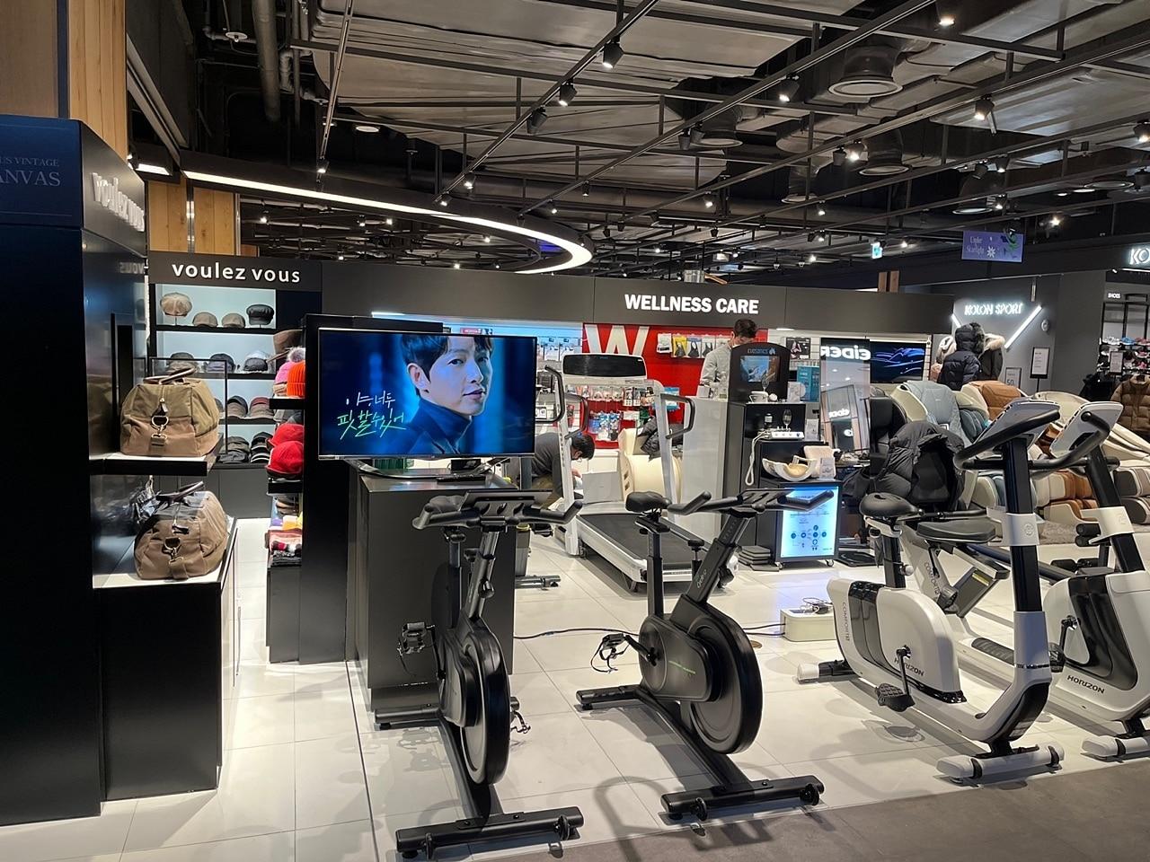 본문 이미지 - 현대프리미엄아울렛 김포점 야나두 팝업스토어 (야나두 제공) ⓒ 뉴스1