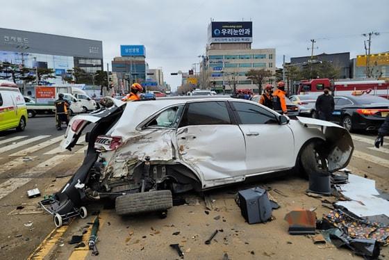 본문 이미지 - 교통사고 현장 /뉴스1 ⓒ News1 