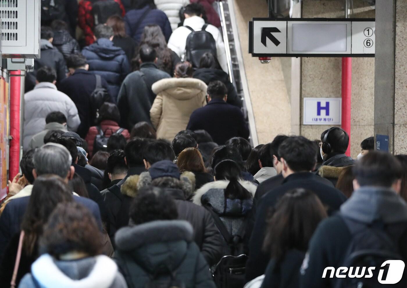 25일 서울 지하철 1호선 종각역 승강장. 2022.1.25/뉴스1 ⓒ News1 허경 기자