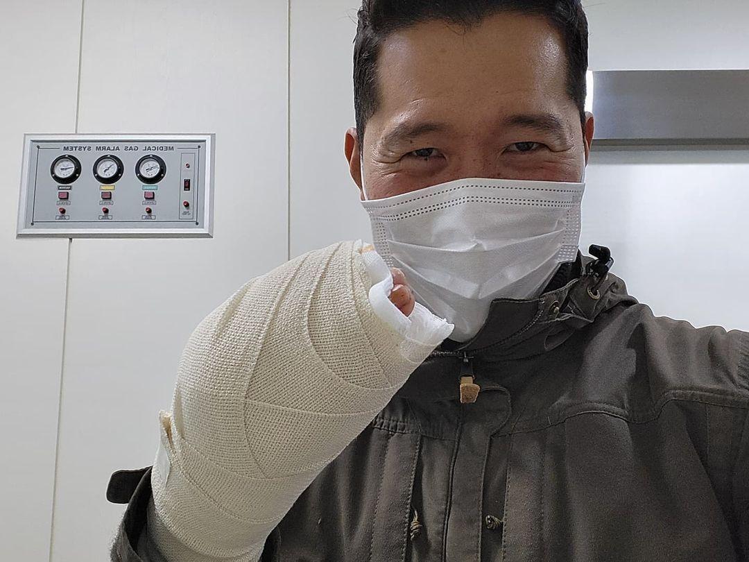 본문 이미지 - 동물훈련사 강형욱/ 사진=강형욱 인스타그램 ⓒ 뉴스1