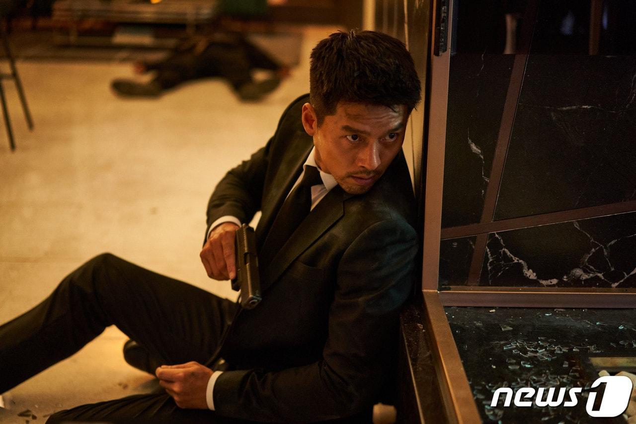 본문 이미지 - 공조2: 인터내셔날에서 북한 형사 림철령 역을 맡은 배우 현빈.(스틸컷)ⓒ News1