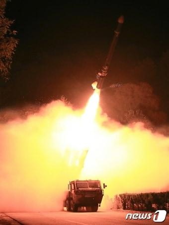 본문 이미지 - (평양 노동신문=뉴스1) = 북한이 지난 12일 '장거리 전략순항미사일'을 시험발사했다. [국내에서만 사용가능. 재배포 금지. DB 금지. For Use Only in the Republic of Korea. Redistribution Prohibited] rodongphoto@news1.kr