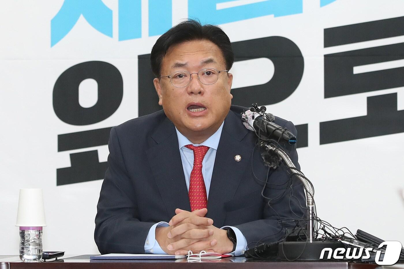 정진석 국민의힘 비상대책위원장이 13일 오전 대구시당 회의실에서 열린 대구경북 언론인 간담회에 참석해 발언하고 있다. 2022.10.13/뉴스1 ⓒ News1 공정식 기자