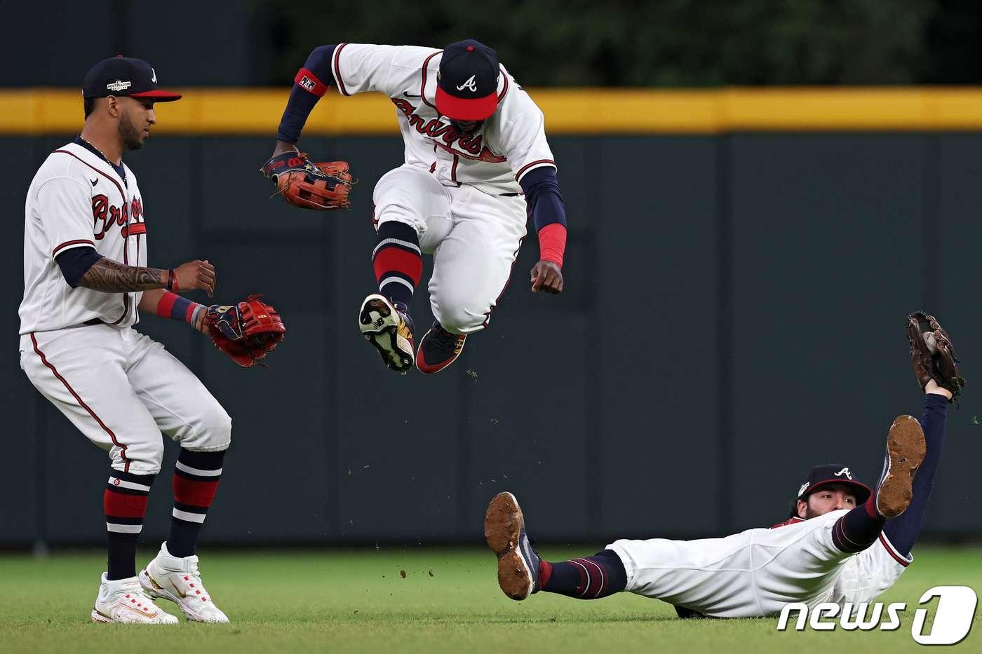 애틀랜타가 디비전시리즈 2차전에서 필라델피아를 꺾었다. ⓒ AFP=뉴스1