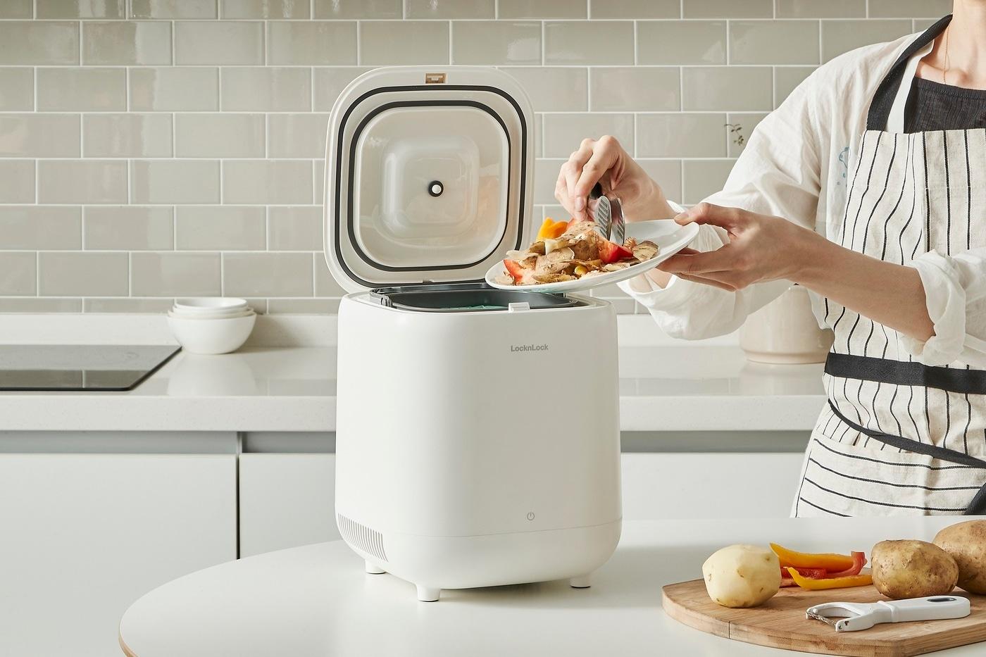 본문 이미지 - 락앤락 음식물쓰레기 냉장고(락앤락 제공)