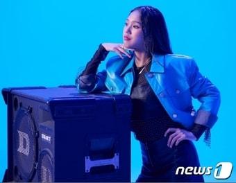 본문 이미지 - 그룹 오마이걸 '미미'의 DGB대구은행 IM뱅크 광고 영상 한 장면.(대구은행 제공)