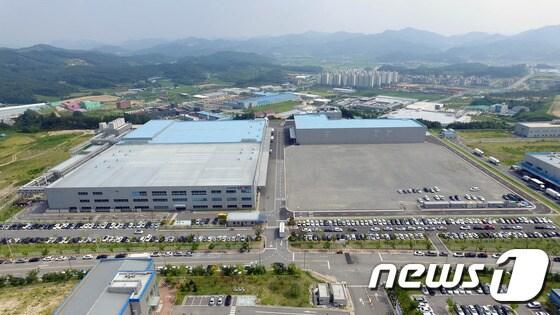 본문 이미지 -  현대모비스 충주공장 전경. &#40;현대모비스 제공&#41; 