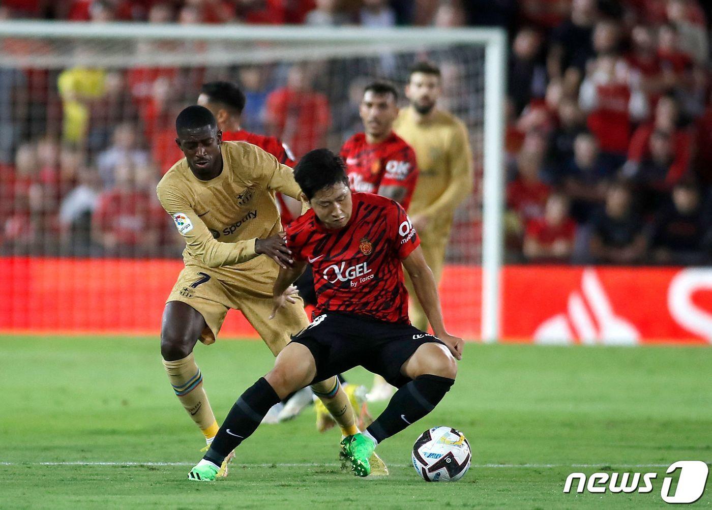 본문 이미지 - 마요르카의 이강인(오른쪽)ⓒ AFP=뉴스1