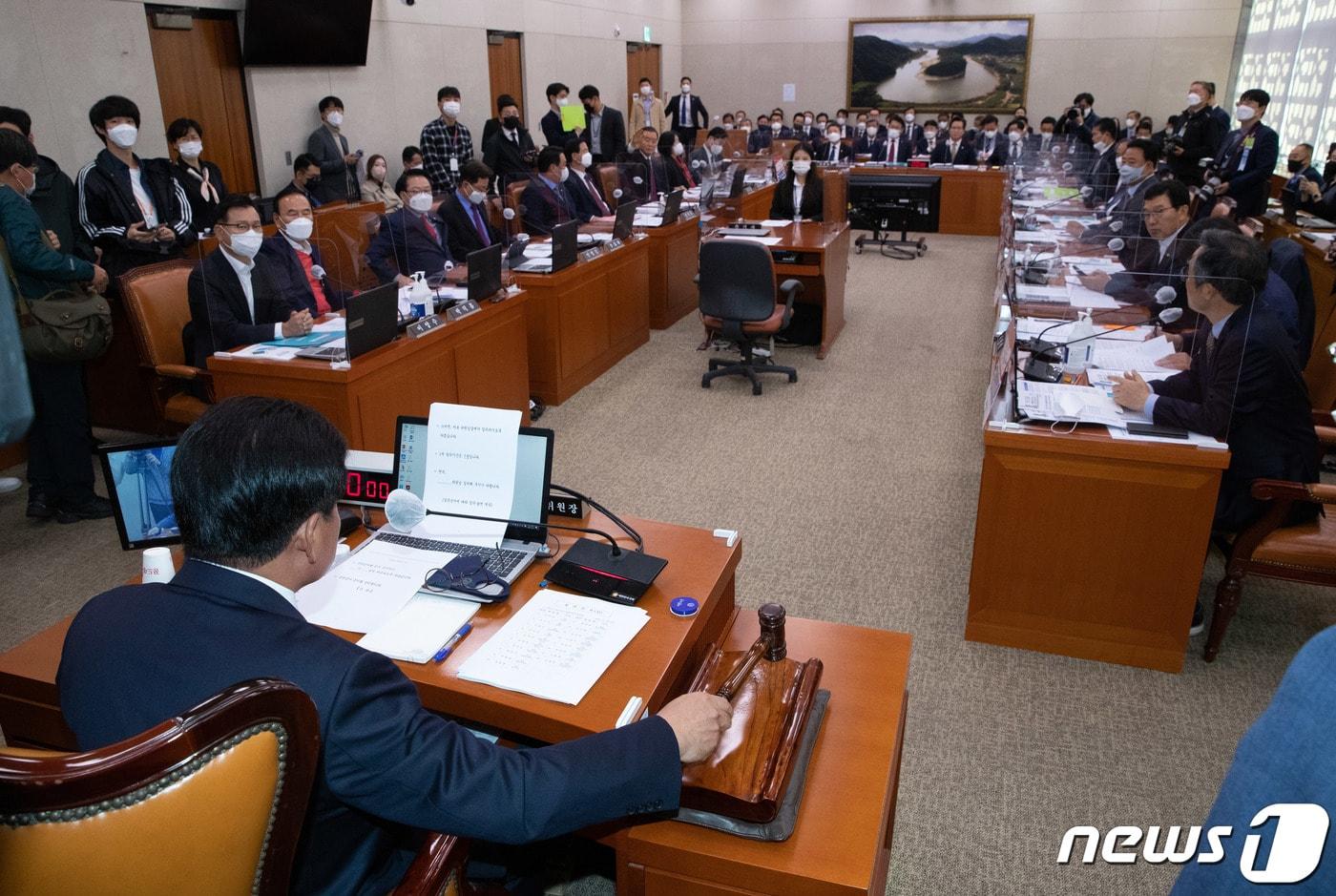 본문 이미지 - 20일 오전 서울 여의도 국회에서 농림축산식품해양수산위원회의 농림축산식품부 등에 대한 종합감사가 진행되고 있다. 2022.10.20/뉴스1 ⓒ News1 이재명 기자
