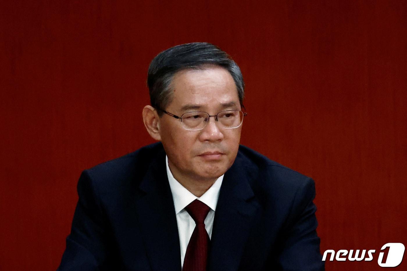 리창 상하이시 당서기가 23일 열린 20기 1차 전체회의(1중전회) 내·외신 기자회견에 참석했다. 그는 시진핑 중국 국가주석 바로 다음 순서로 입장하며, 서열 2순위에 올랐다. ⓒ 로이터=뉴스1 ⓒ News1 이유진 기자