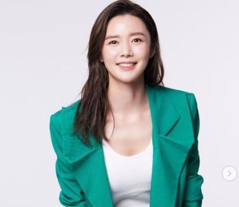 본문 이미지 - 배우 강세정 인스타그램 갈무리