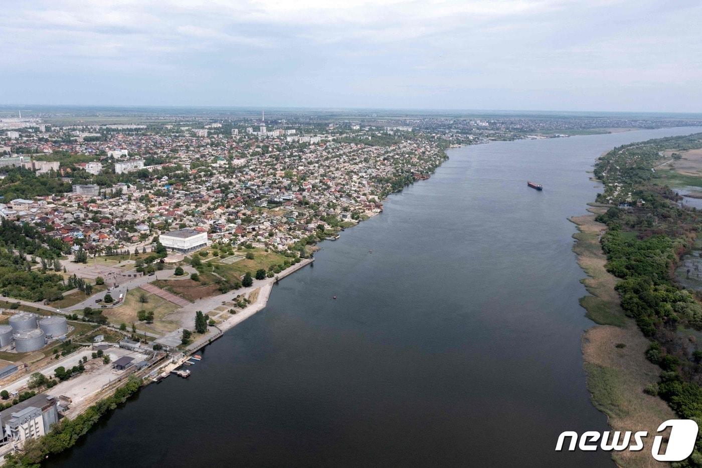 본문 이미지 - 지난 5월20일(현지시간) 러시아군의 군사 침공이 한창이던 남부 헤르손 시의 항공 사진. 2022.05.20/뉴스1 ⓒ AFP=뉴스1 ⓒ News1 김민수 기자