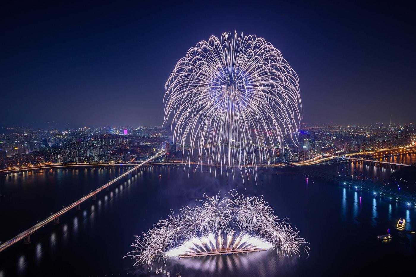 본문 이미지 - 2019년 한화 서울세계불꽃축제.(㈜한화 제공)
