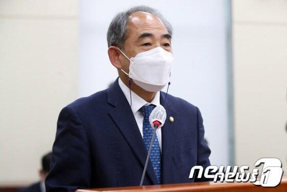 본문 이미지 - 국회 농림축산식품해양수산위원회 소속 윤준병 의원 자료 사진 