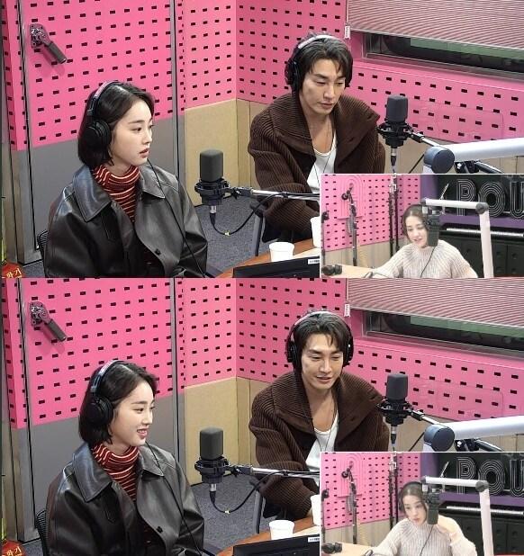 본문 이미지 - &#39;박하선의 씨네타운&#39; 방송 화면 캡처