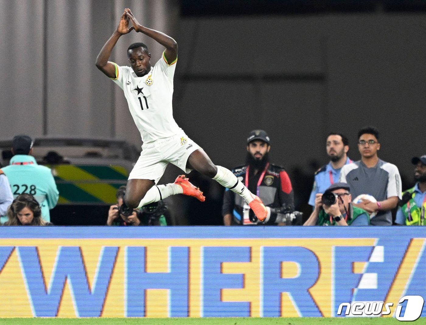 본문 이미지 - 가나 축구대표팀 공격수 오스만 부카리. ⓒ AFP=뉴스1