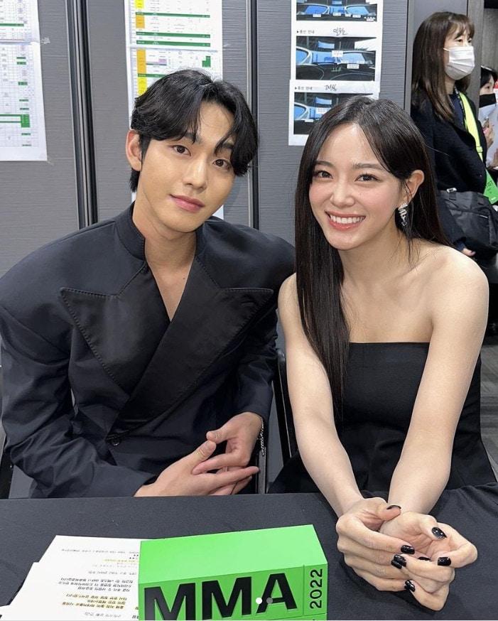 본문 이미지 - 김세정 SNS 캡처