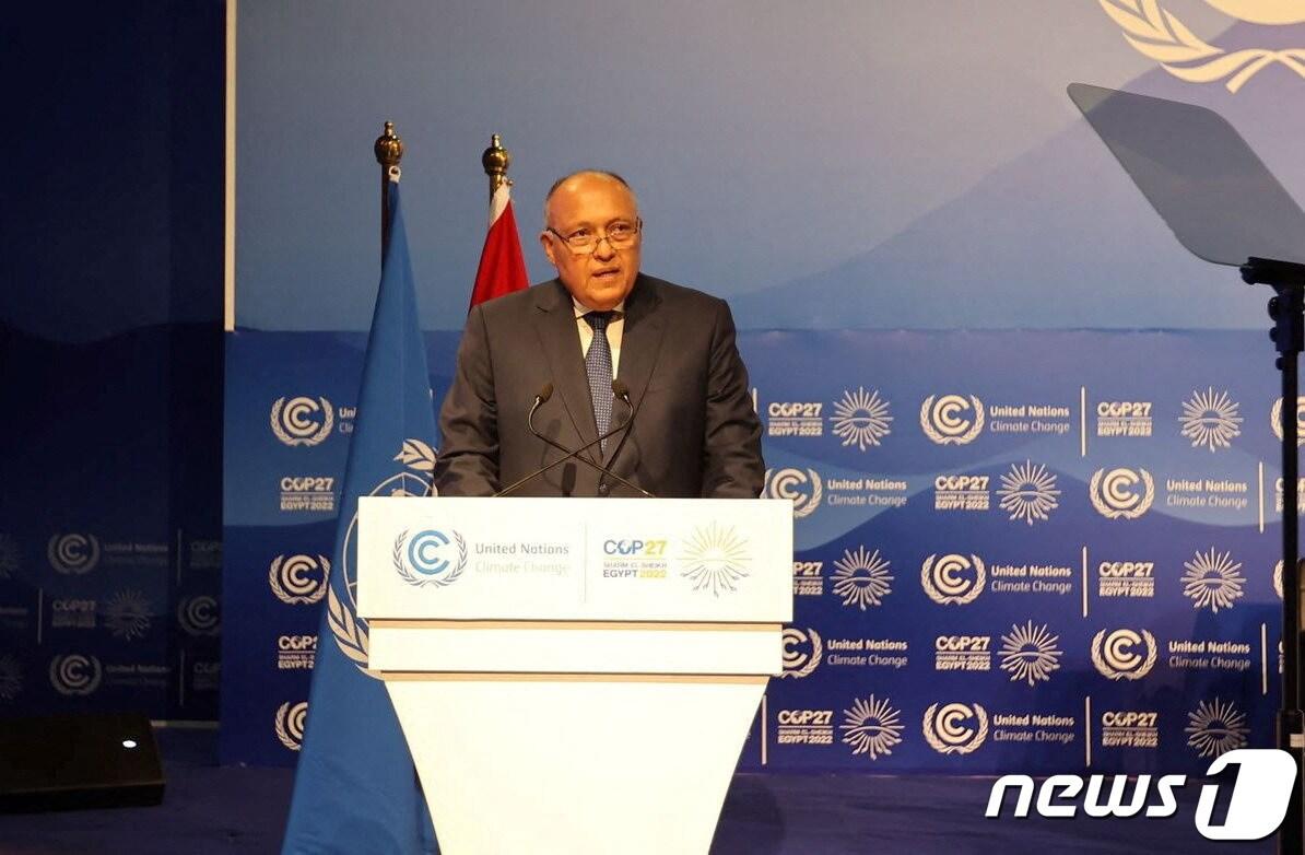 본문 이미지 - COP27 의장인 사메 슈크리 이집트 외무장관. ⓒ 로이터=뉴스1 ⓒ News1 정윤영 기자