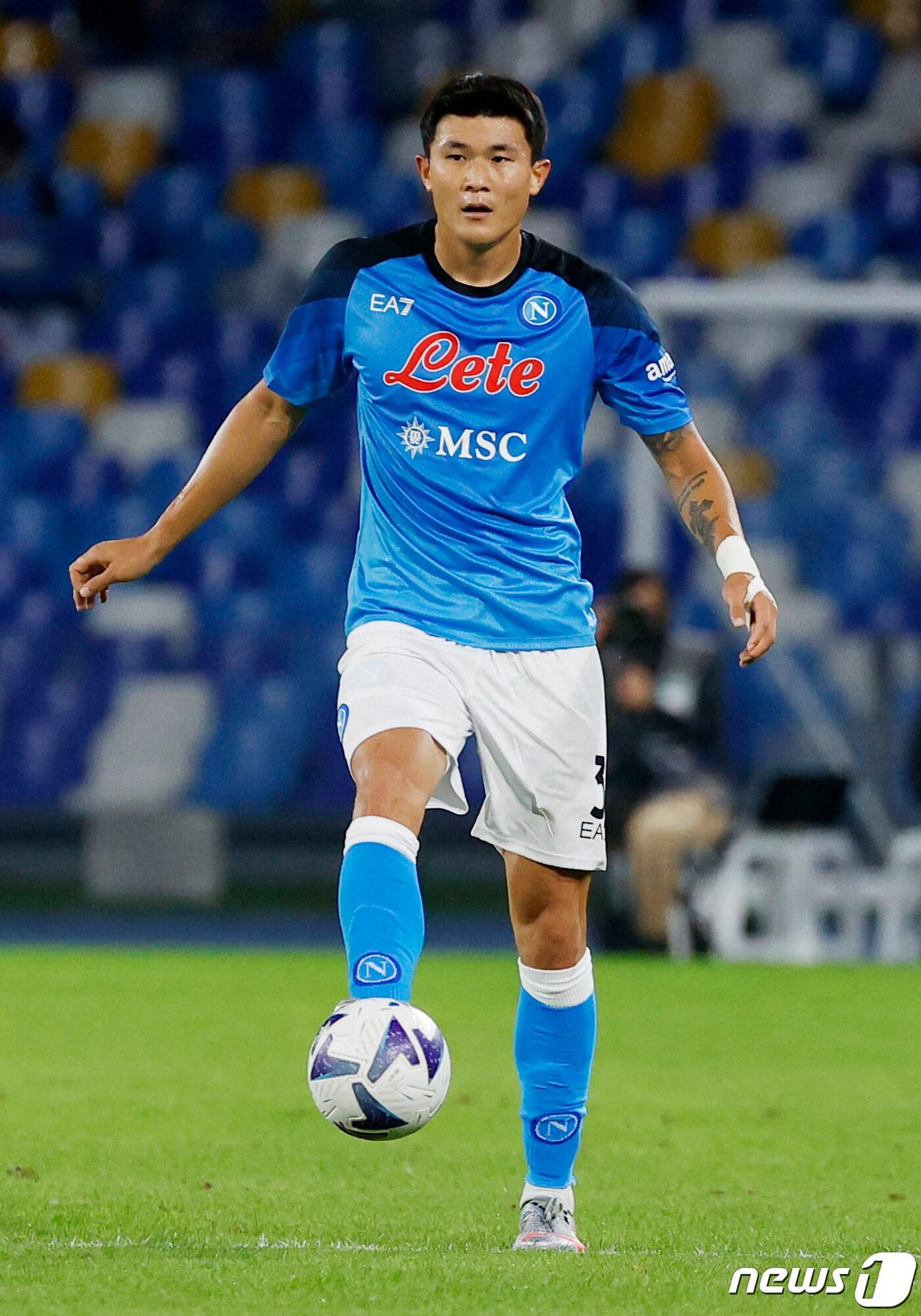본문 이미지 - 나폴리 수비수 김민재 ⓒ 로이터=뉴스1