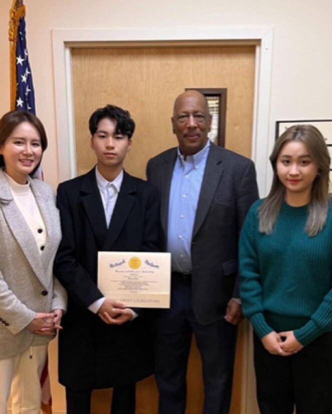 본문 이미지 - 이혜원, 안리환, 안리원(왼쪽부터) 이혜원 SNS 캡처