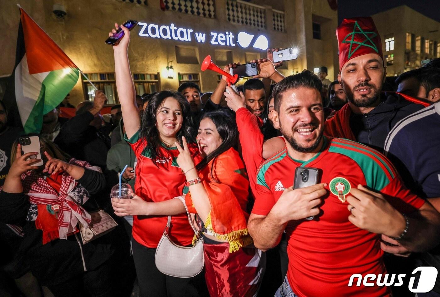 모로코 팬들 ⓒ AFP=뉴스1