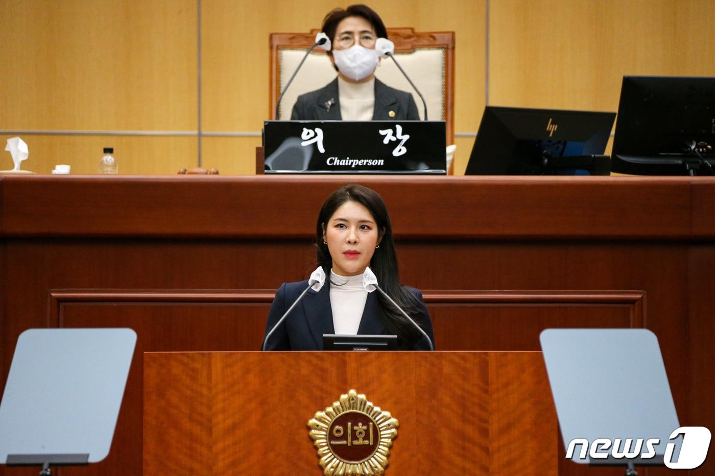 본문 이미지 - 발언하는 김슬지 전북도의원(전북도의회제공)2022.12.14 (사진은 기사 내용과 무관함) / 뉴스1