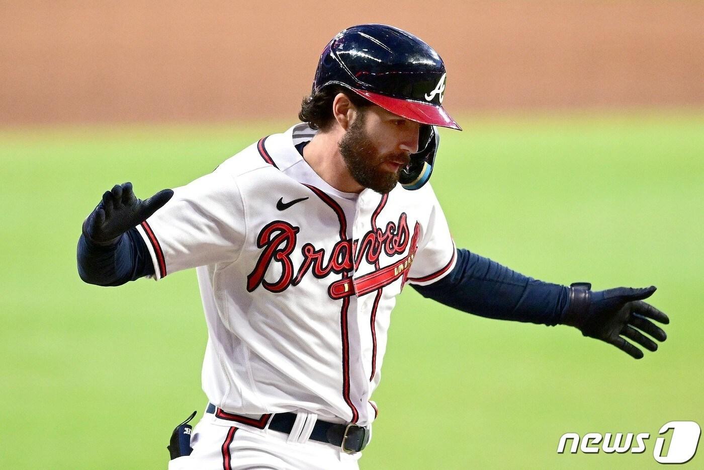 시카고 컵스와 FA 계약을 체결한 댄스비 스완슨. ⓒ AFP=뉴스1